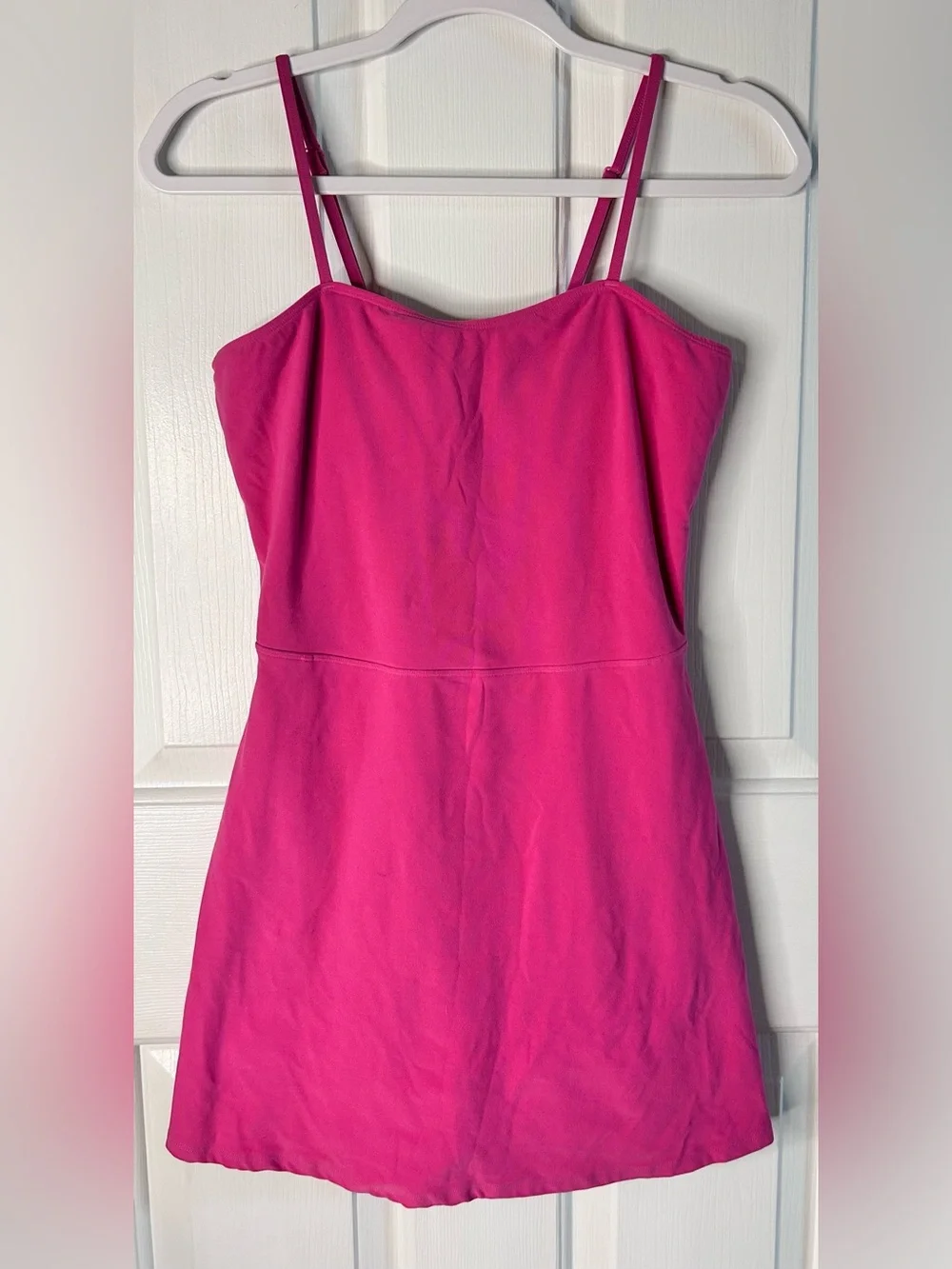 ALO Yoga Alosoft Courtside Tennis Dress- Paradise Pink/ Size Medium